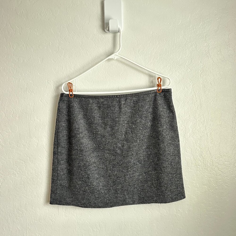 Madewell Gamine Mini Skirt - Size 12 - Excellent Condition - Gray